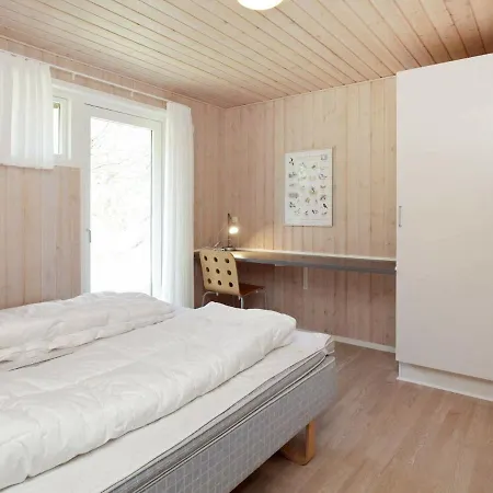 8 Person Holiday In Bl Vand Blåvand